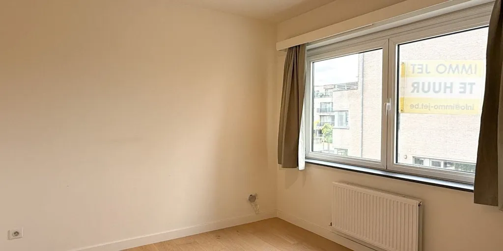 Toad - Modern Flat with Private Garden in Belsele