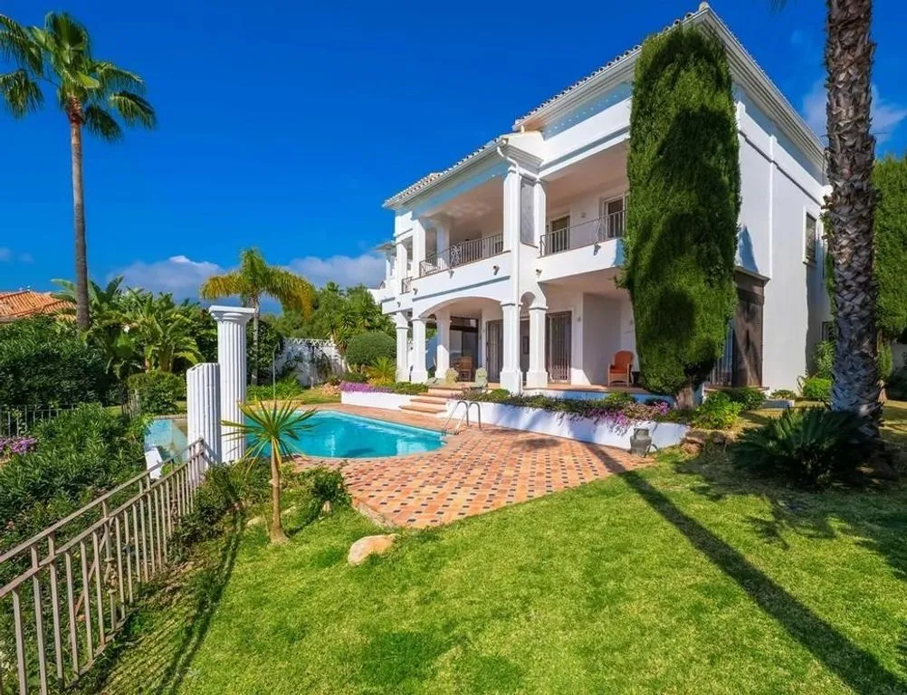 Välivaade - Luxury Villa with Pool in Marbella