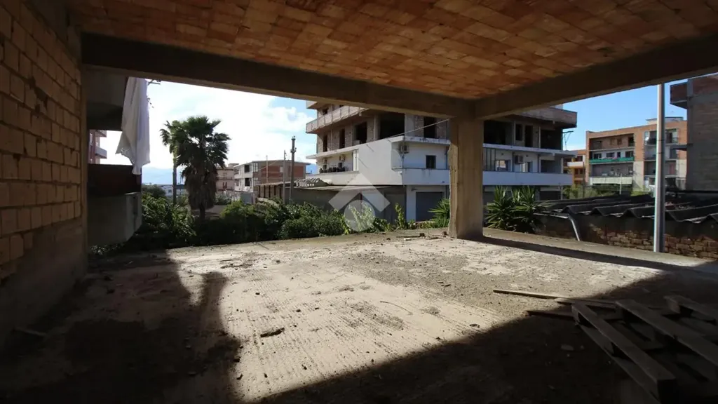 Terrasse - Multi-level Rustico with Terrace in Gallico