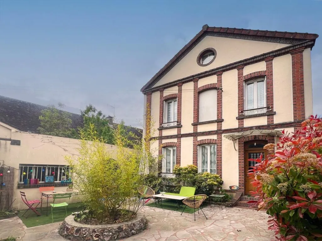 Aed - Completely Renovated House in Maintenon Centre