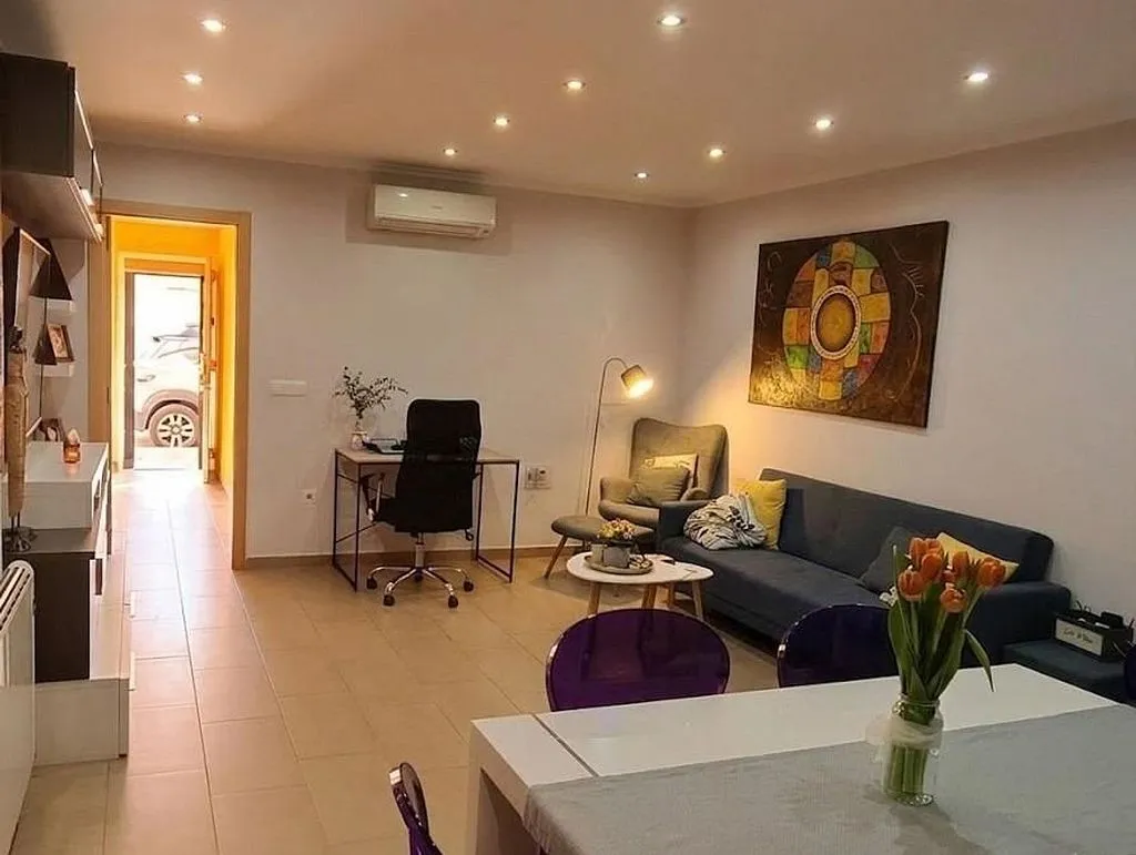 Soggiorno - Chalet with Terrace in L'Alquenència