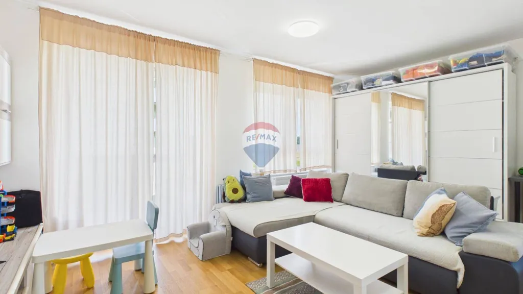 Séjour - Modern Studio Flat with Balcony in Iver, Zagreb