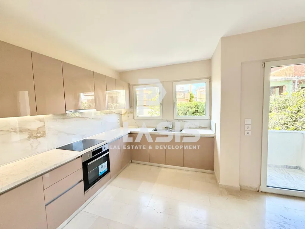 Cuisine - Renovated Apartment with Balcony in Glyfada