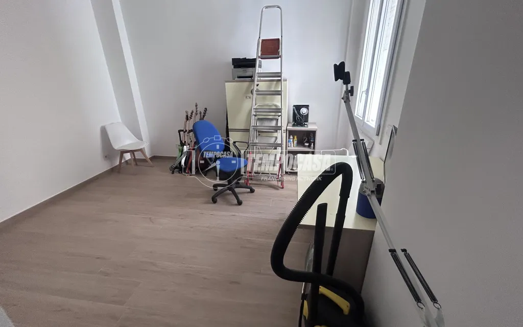Studio - Appartamento ristrutturato con balcone a Pomigliano D'Arco