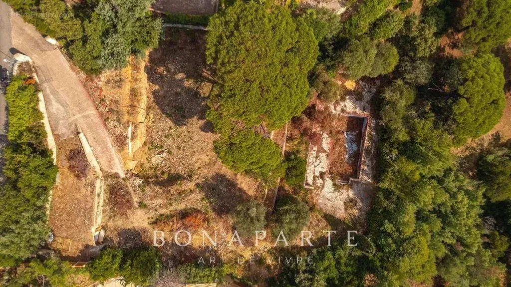 Õhuvaade - Viabilised Plot with Sea View in Les Issambres