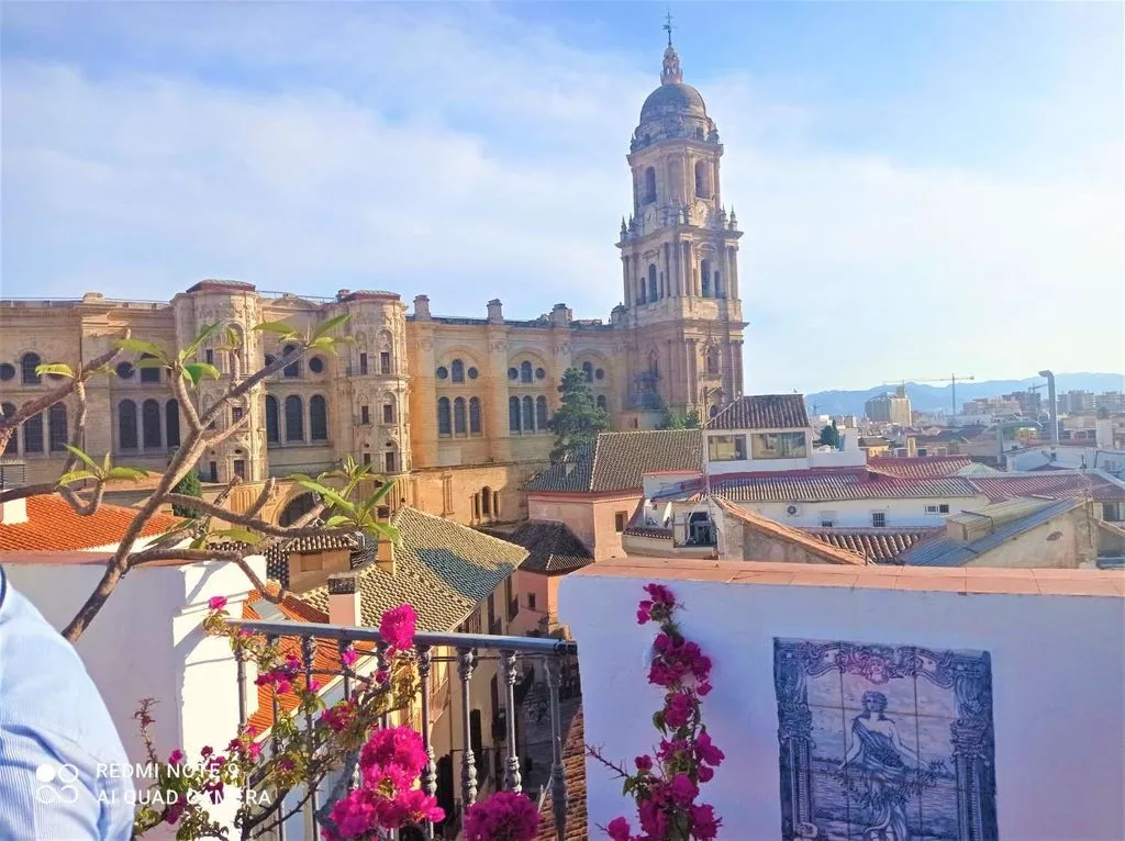 Terrass - Luxury Apartment with Cathedral Views in Málaga