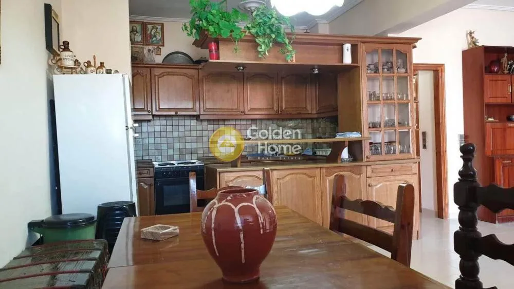 Söögituba - Apartment with Garden in Amfikleia Centre