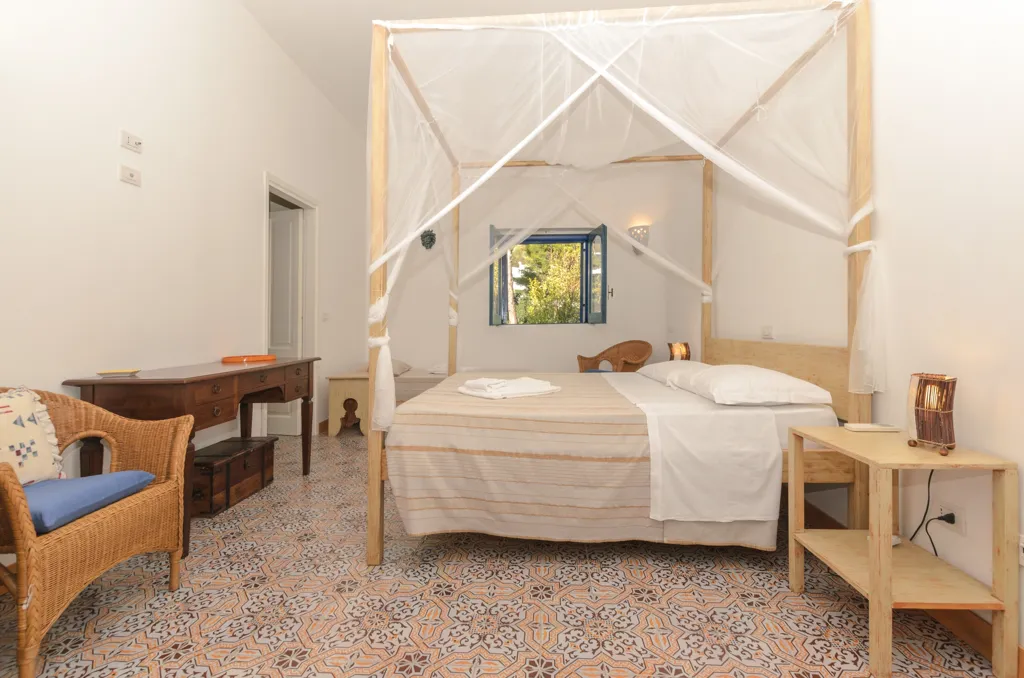 Chambres - Exclusive Villa with Sea View in Vulcano