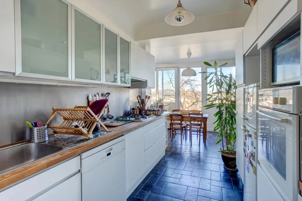 Cuisine - Maison de 6 Pièces avec Jardin à Meudon Val Fleury