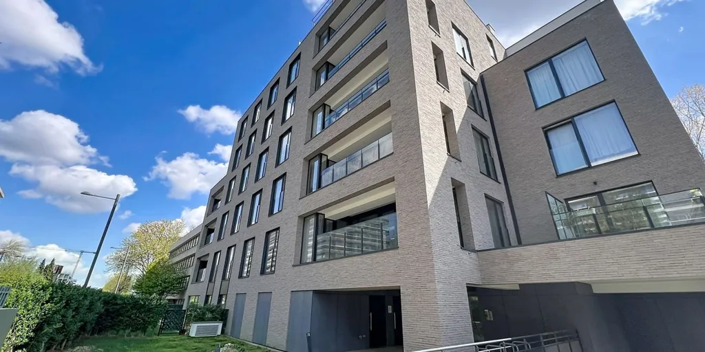 Extérieur - Appartement avec Terrasse et Parking à Schaarbeek