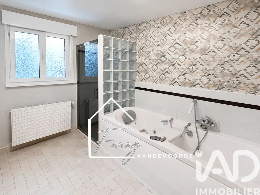 Vannitoad - Charming Semi-detached House with Terraces in Morbecque
