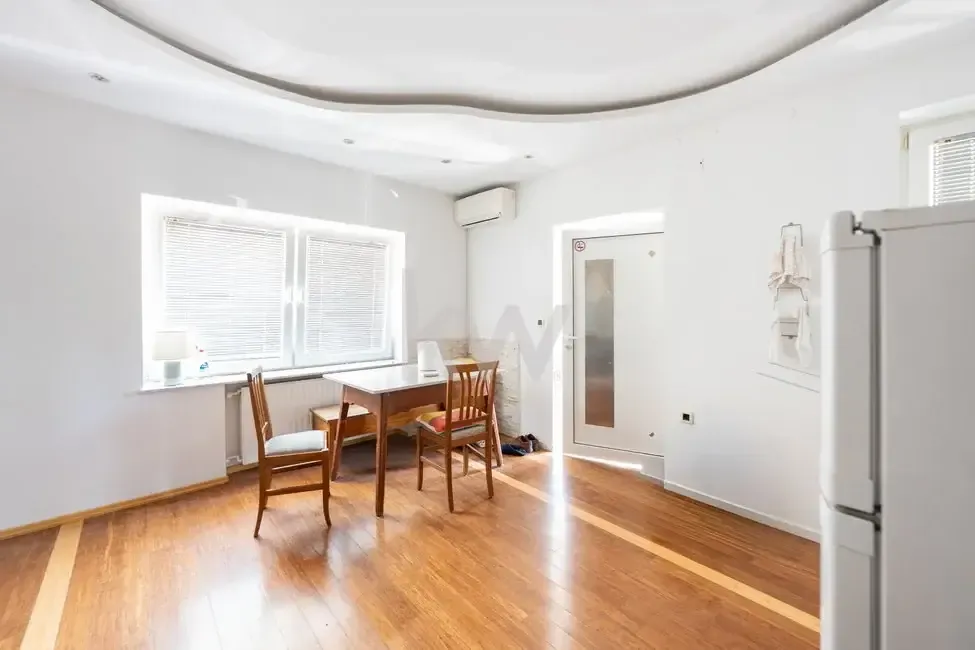 Sala da pranzo - Renovated Multi-Unit Building in Ljubljana