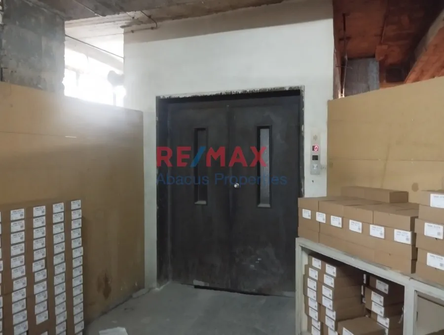 Toad - Commercial Building with Logistics Potential in Agios Ioannis Rentis