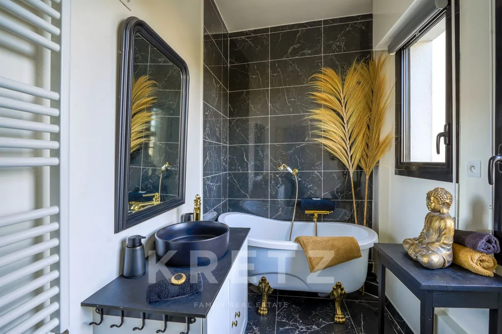 Salles de bain - Appartement Rénové avec Vue Mer au Cœur de La Baule