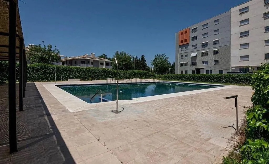 Piscine - Apartment with Pool in Alhendín