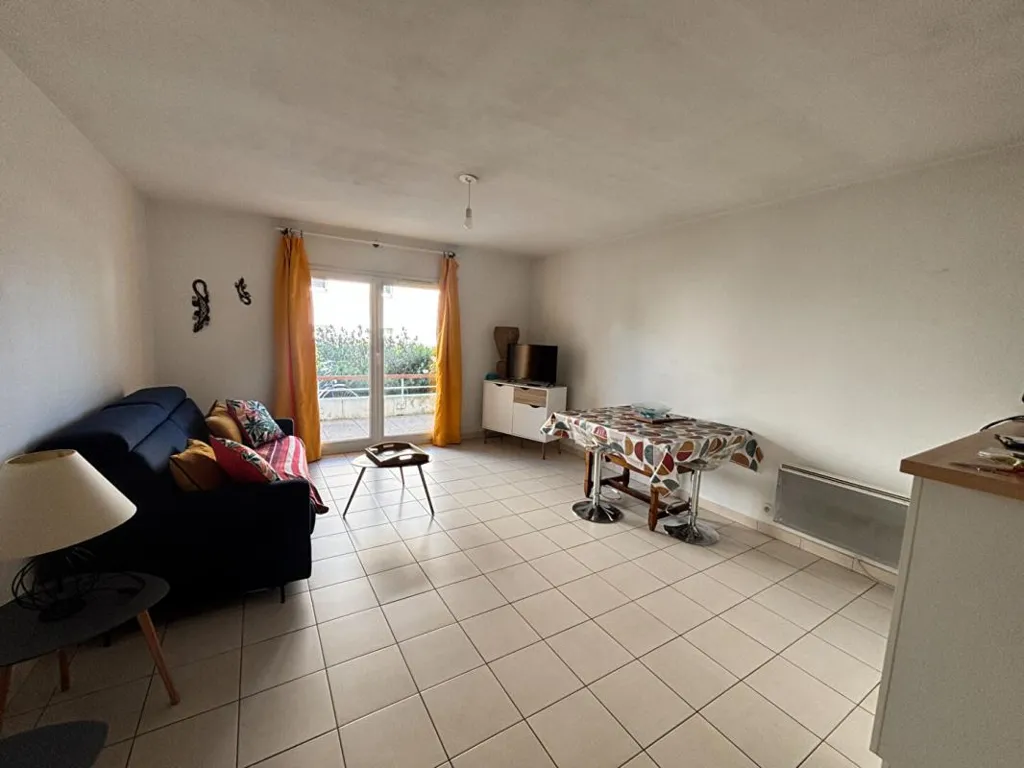 Soggiorno - Furnished Flat with Balcony in St Brieuc