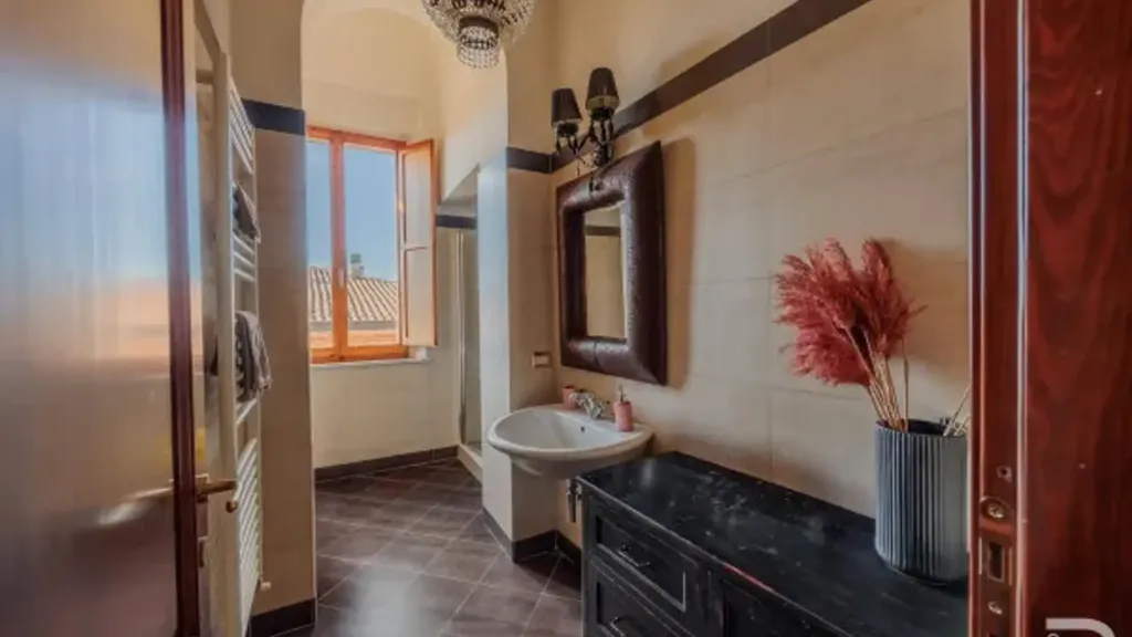 Salles de bain - Attico with Terrace in Sinalunga