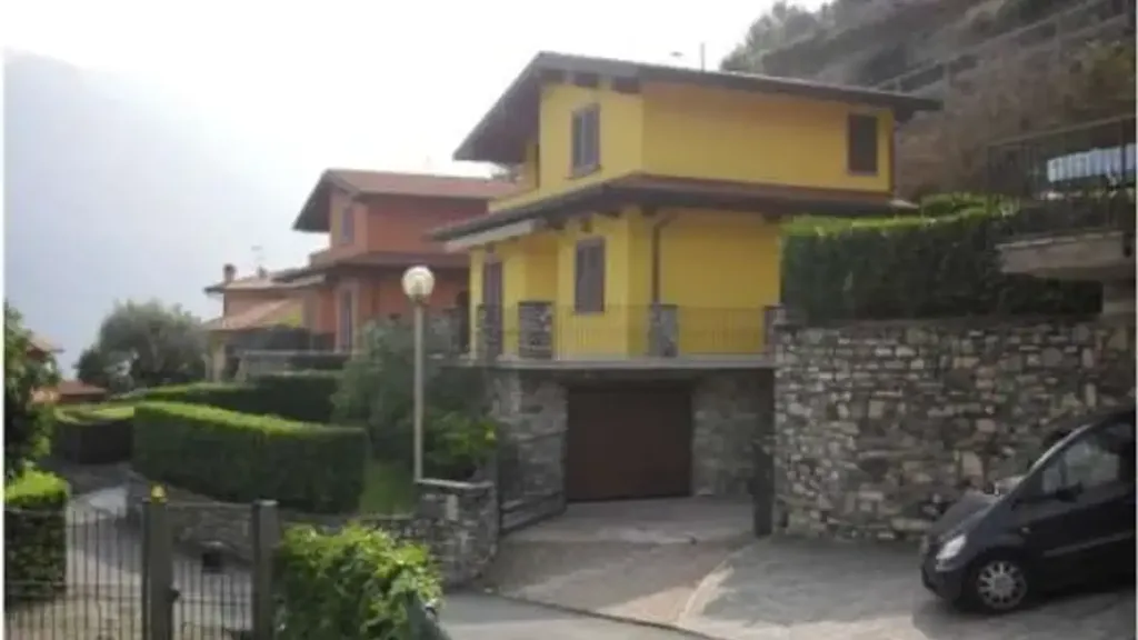 Välivaade - Lake-View Villa in Argegno