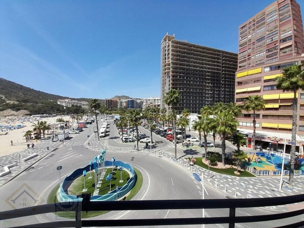 Apartment with Terrace in Cala de Finestrat