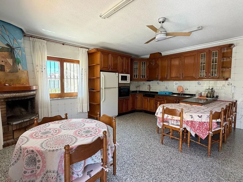 Köök - Chalet with Pool and Terrace in La Puebla