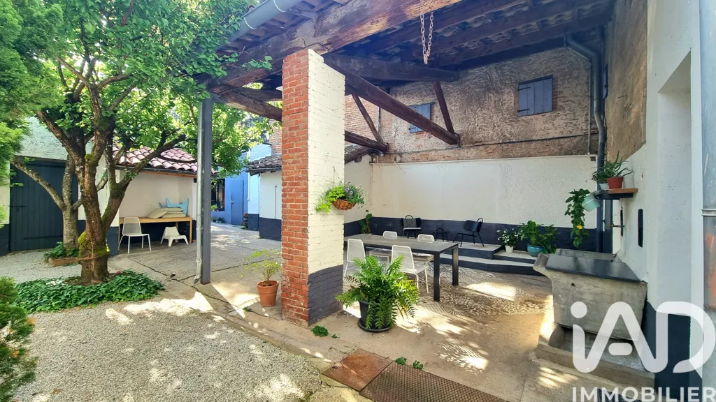 Aed - Charming 10-Bedroom House with Pool in Albi