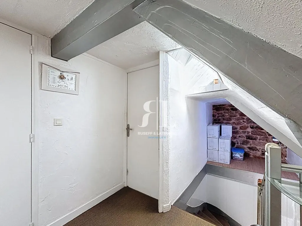 Toad - Two-Unit House with Garden in Caudan Centre