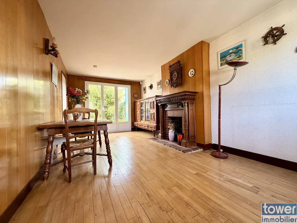Salle à manger - Maison avec jardin et garage à Drancy