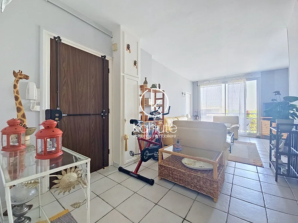 Séjour - Appartement T4 avec Vue sur Monts d'Or à Lyon 5
