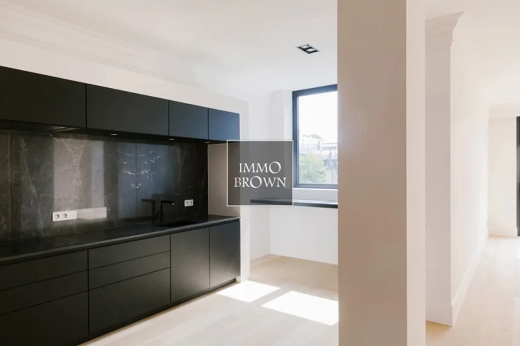 Cuisine - Appartement Rénové avec Terrasse à Ixelles
