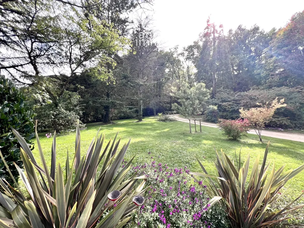 Giardino - House with Enclosed Land in Marçay