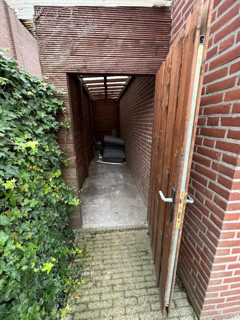 Välivaade - Fully Renovated End-Unit in Heerlen