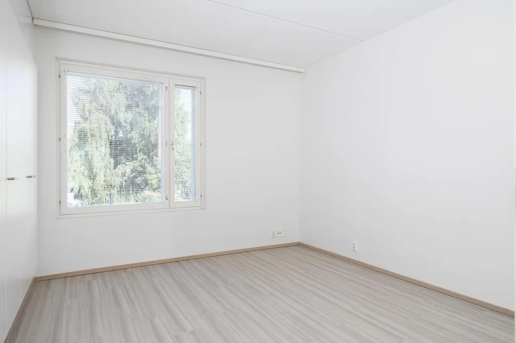other_room