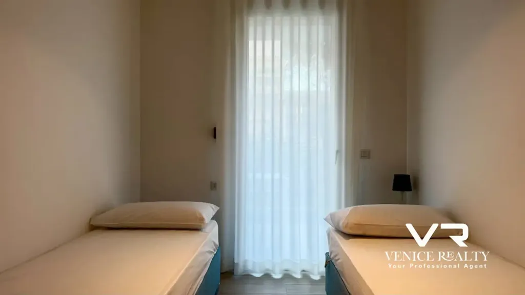 Chambres - Trilocale with Private Garden in Jesolo