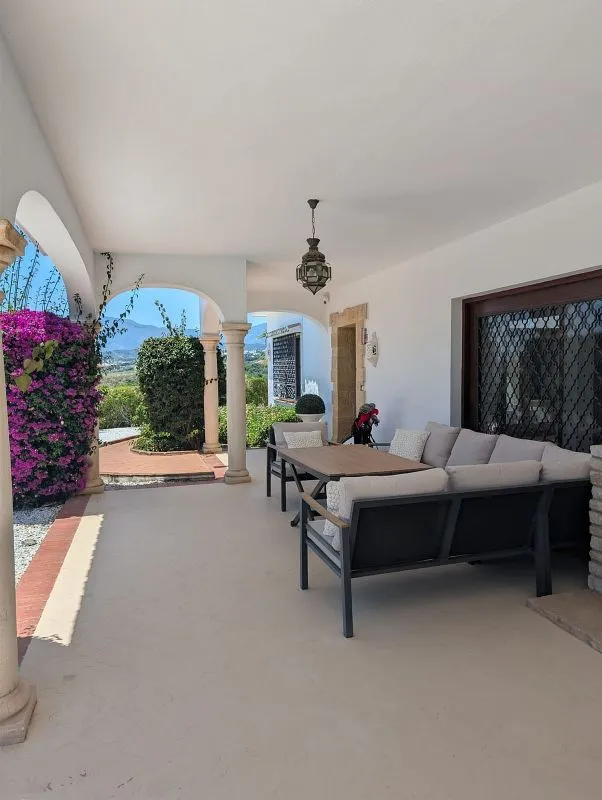 Terrace - Chalet with Pool and Terrace in Las Gardenias