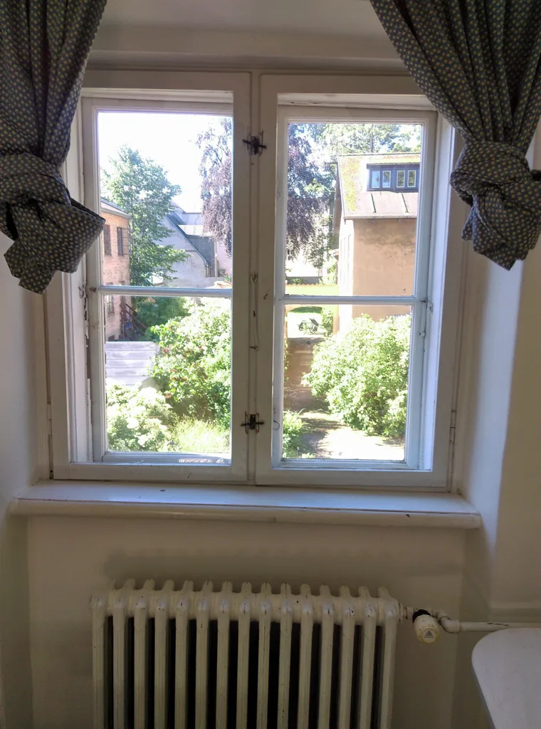 Pièces - Furnished Room with Balcony in Aalborg C