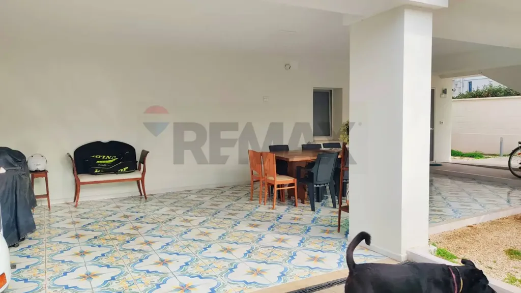 Terrasse - Rustic Villa with Solar Panels in Manfredonia