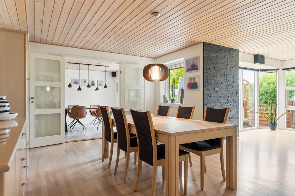 Dining Room - Detached Villa with Garden in Karup J