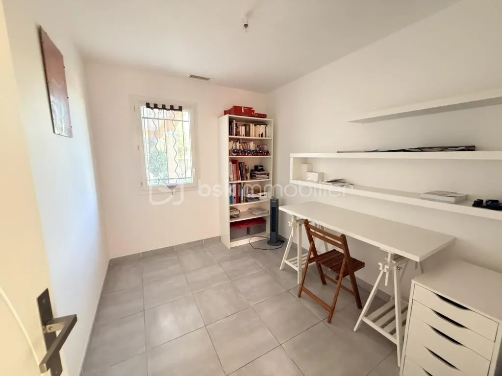 Arbeitszimmer - Villa with Pool in Bouzigues