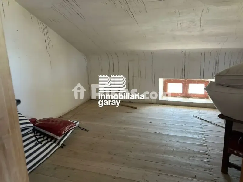 Toad - Stately House with Terrace in Torme