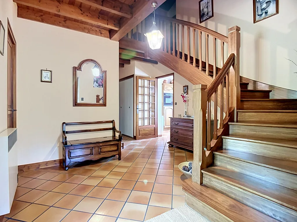 Esik - Family House with Garden in Barbaste