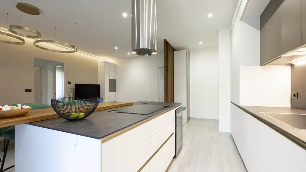 Cuisine - Modernised Triplex with Private Garden in Andora