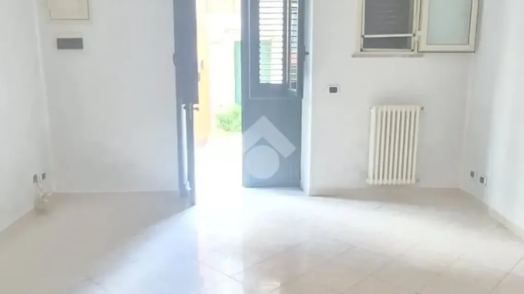 hallway_entrance
