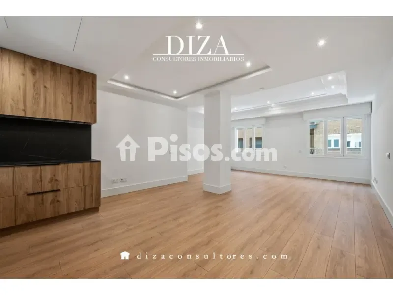 Elutuba - Contemporary Flat with Pool in Evaristo San Miguel