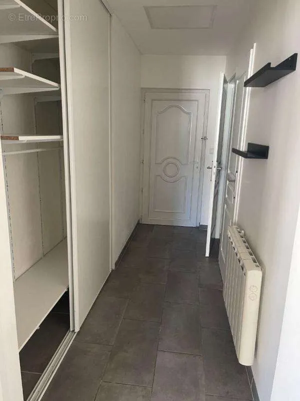Toad - Restored Apartment in Saumur Centre