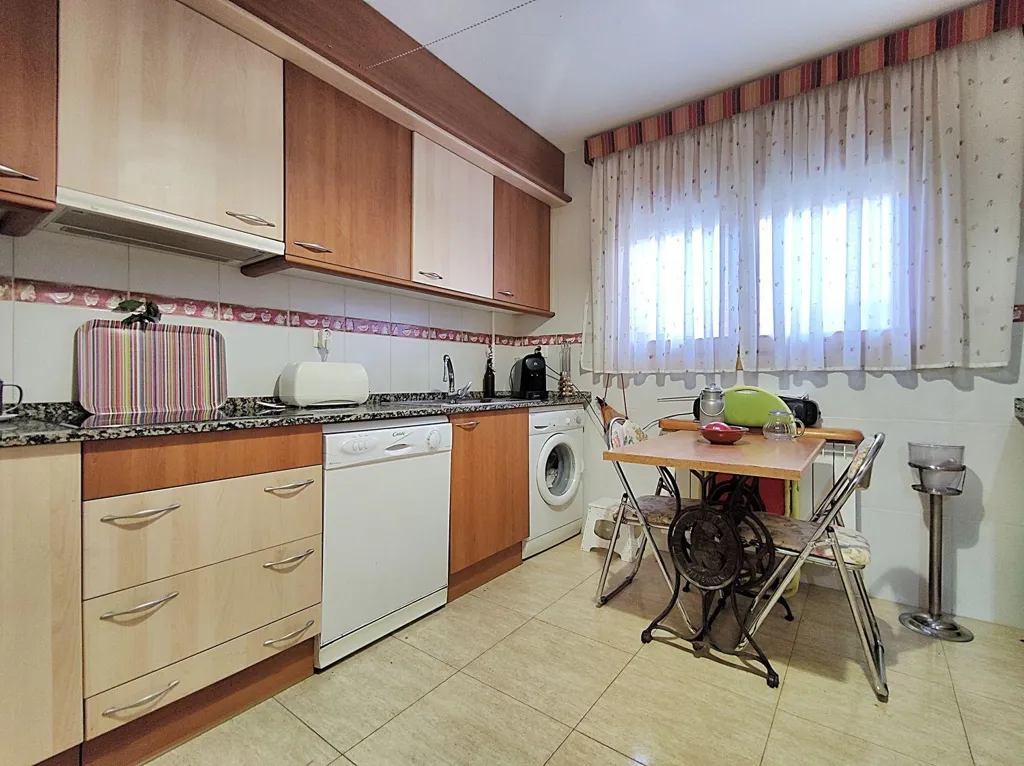 Köök - Detached Villa with Pool in Caspe