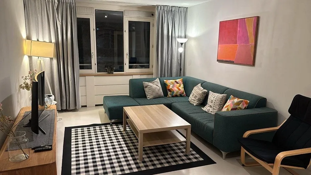 Elutuba - 2-3 Bed Apartment with Balcony in Amsterdam