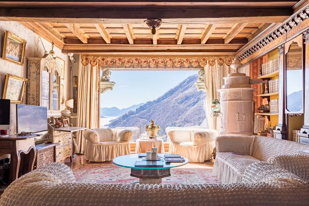 Séjour - Luxury Villa with Lake View in Dongo