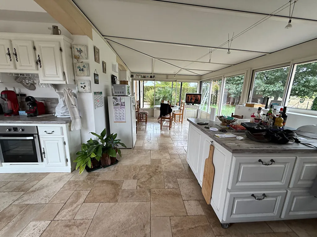 Cucina - Contemporary House with Terrace in Coutras
