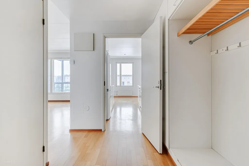 Rooms - Apartment with Private Sauna in Laajasalo