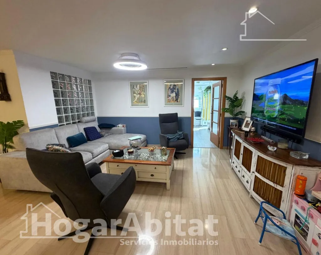 Elutuba - Reformed Apartment with Balcony in Valencia